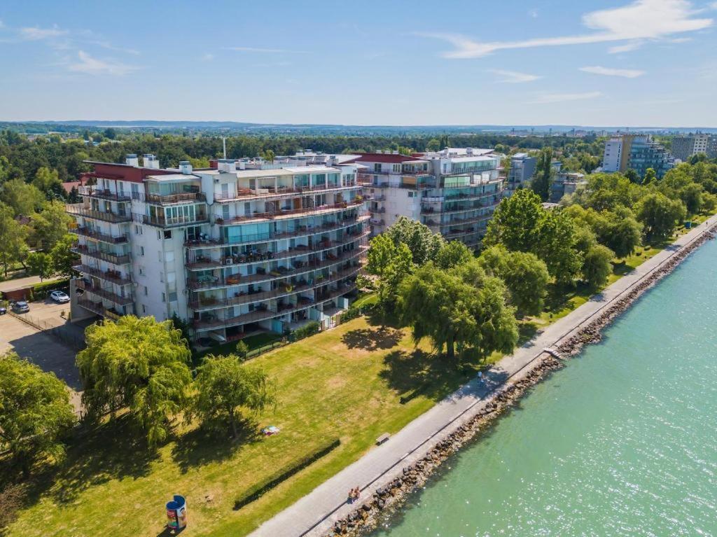 Apartman 511 Siófok Eksteriør bilde